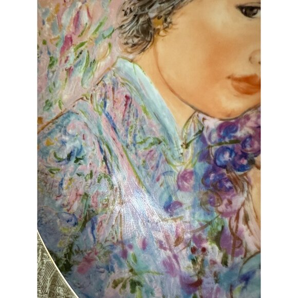 Edna Hibel "Le Marquis Maurice Pierre" Limited Edition Decorative Plate 6094/127 - Picture 8 of 11